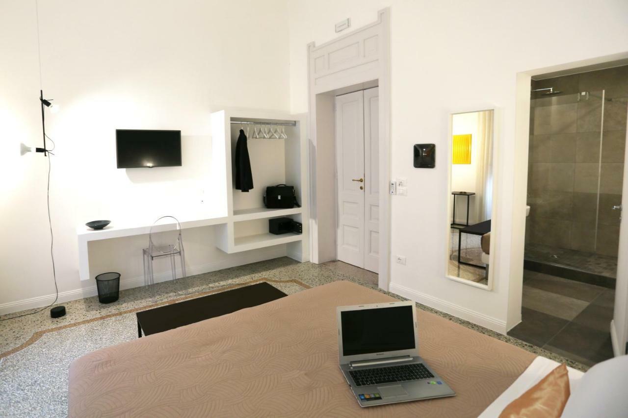 Re Ruggero Rooms Reggio Calabria Exterior foto